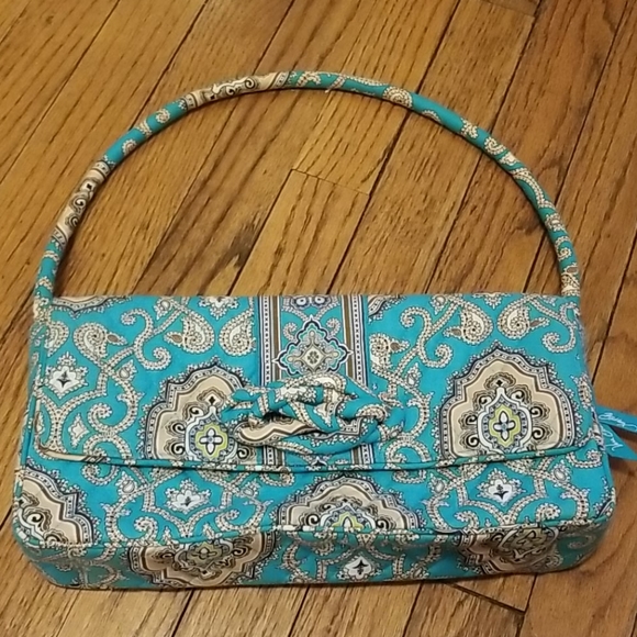 Vera Bradley purse - Picture 1 of 9